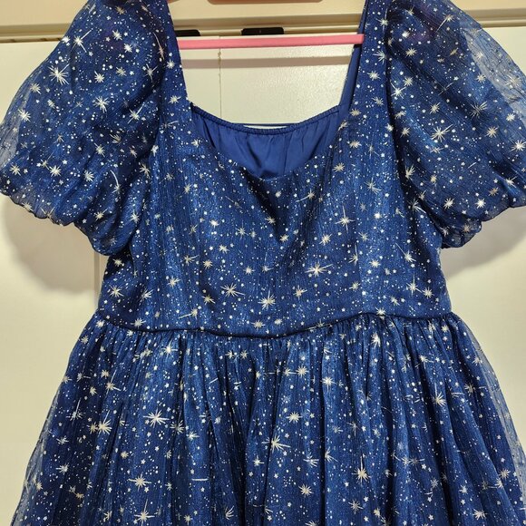 Chelsea Reece Novella Dress in Starlight - Picture 2 of 5